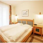 Komfort Appartement mit 2 Schlafzimmern und Balkon im Obergeschoss 265